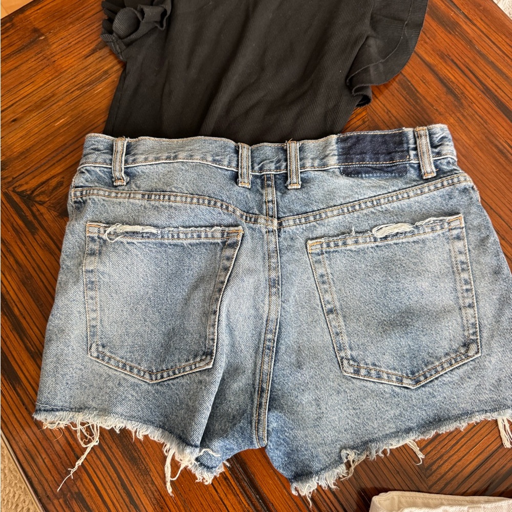 Zara - Picture 7 of 11